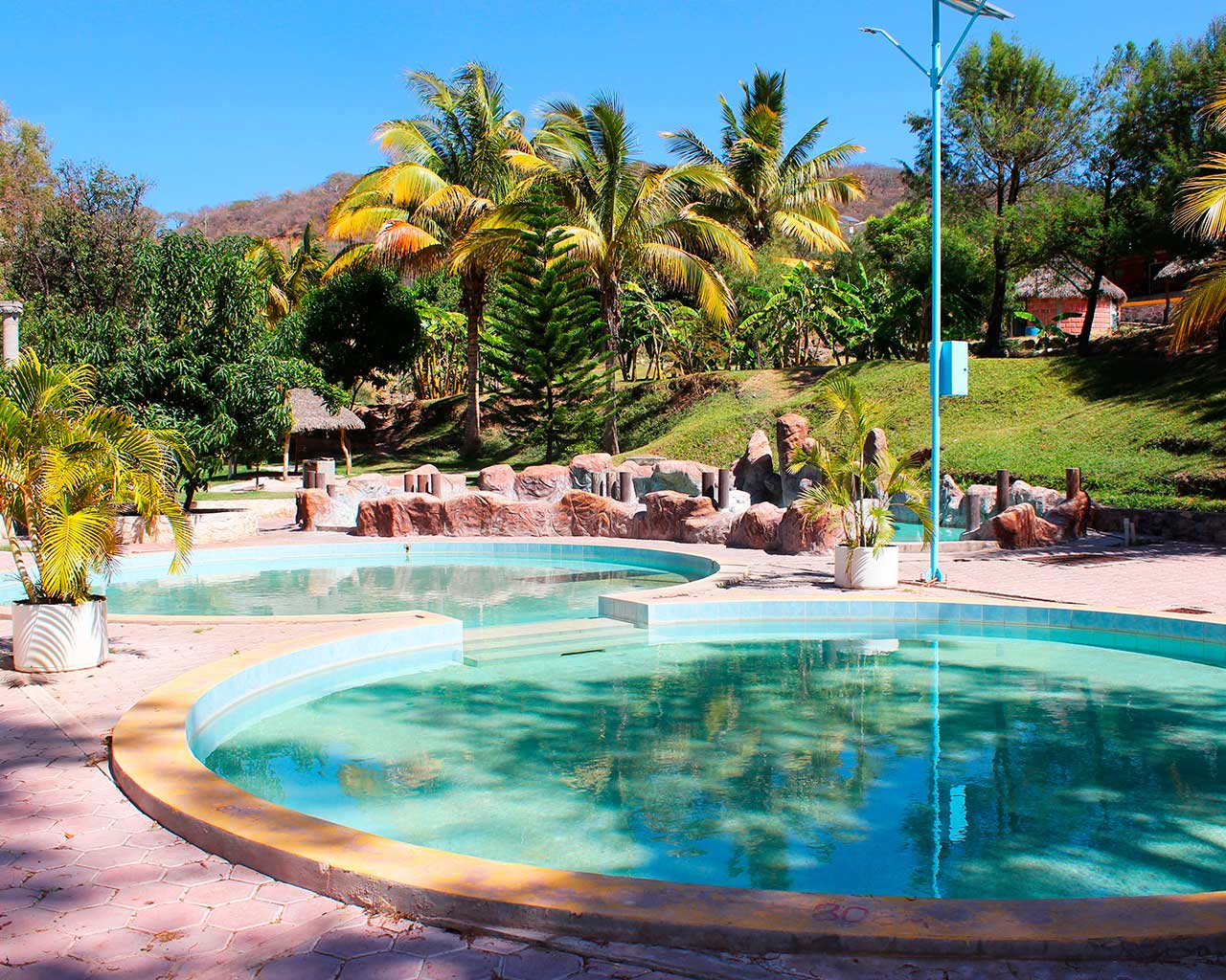 Balneario Atotonilco , Huehuetlán el Grande