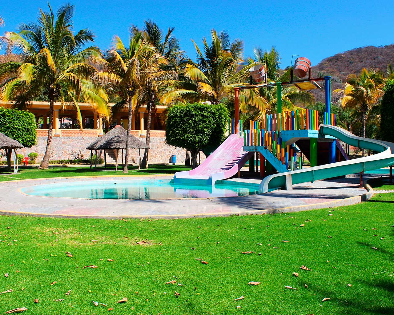 Balneario Atotonilco , Huehuetlán el Grande